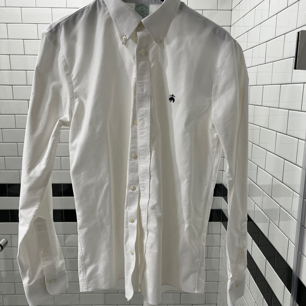 Brooks Brothers White Dress Shirt Classic Oxford Style
